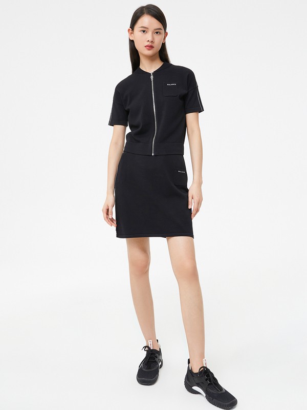 爱丽娜米罗2021春夏季黑色收腰连衣裙