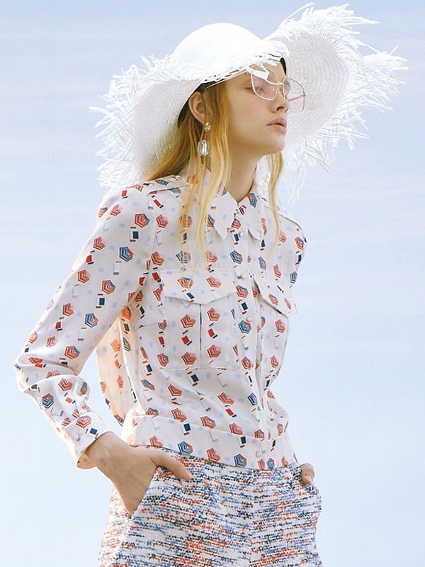 捷恩尼纳女装2021春夏季白色印花衬衫