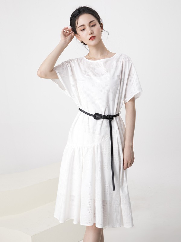 易菲2021春夏季白色纯色连衣裙