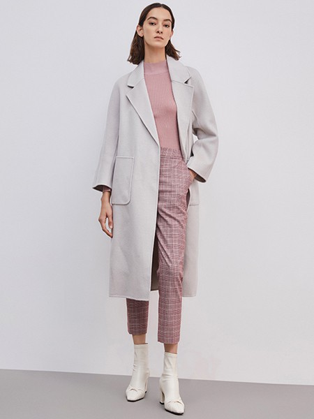 纬漫纪2021春夏季白色纯色风衣