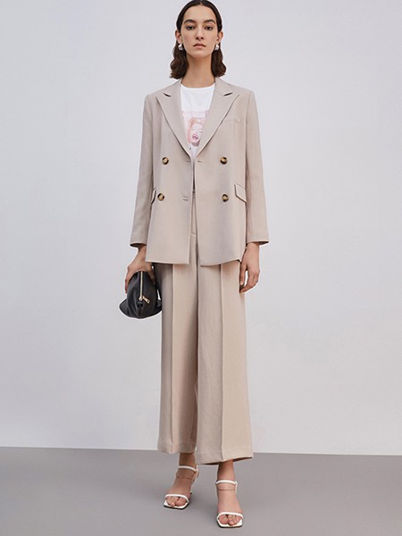 纬漫纪2021春夏季米色纯色西装