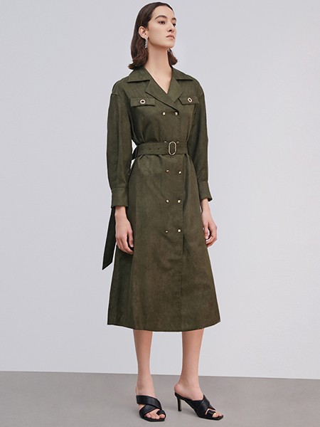 爱特爱女装2021春夏季军绿色纯色连衣裙