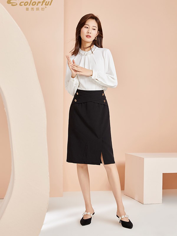 曼秀缤纷2021秋冬季黑色开叉半身裙