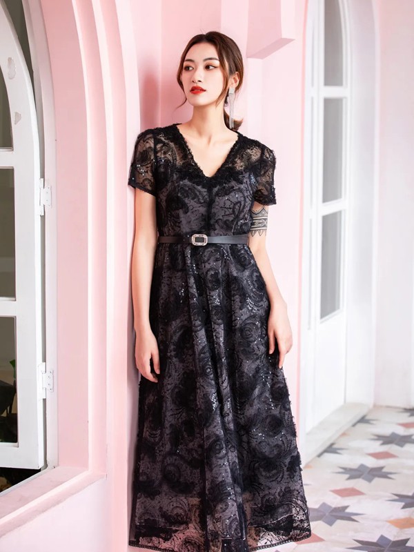 卡索2021春夏季黑色印花连衣裙