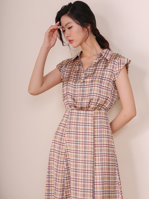 红凯贝尔2021春夏季卡其色格子连衣裙