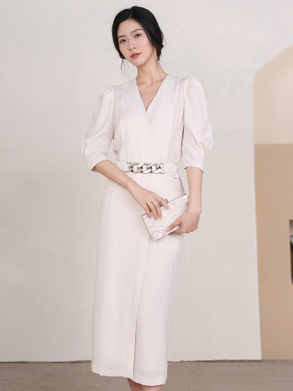 红凯贝尔2021春夏季白色纯色连衣裙