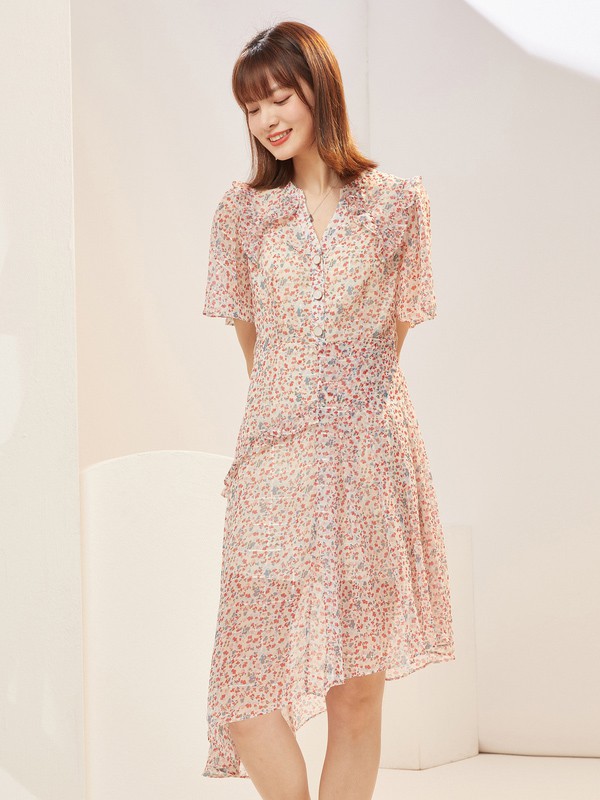 XG雪歌2021春夏季白色波点连衣裙