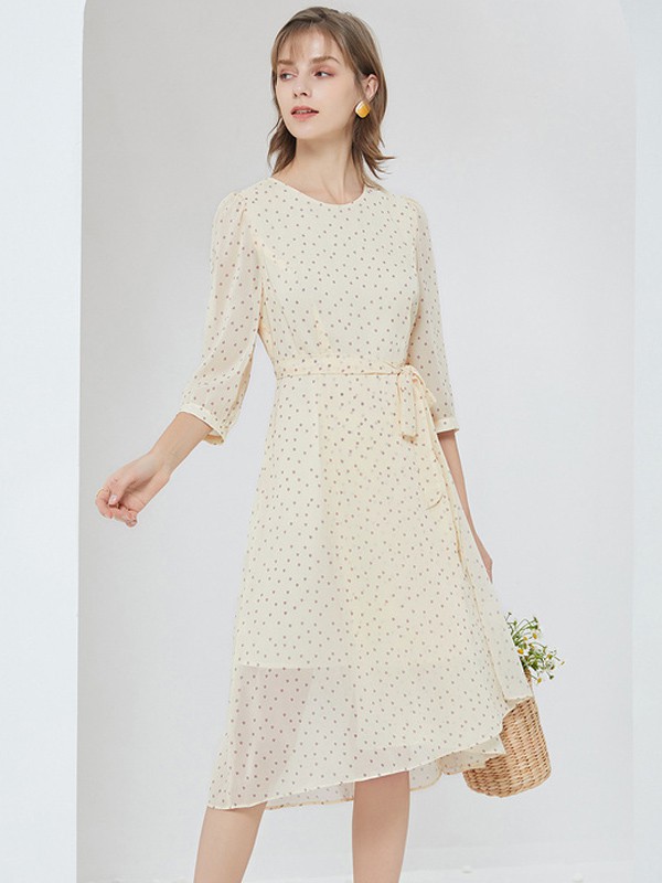 菲妮迪女装2021春夏季米色波点连衣裙