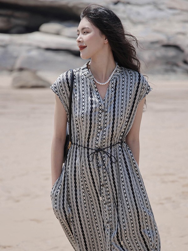 艺元素女装2021春夏季白色波点连衣裙