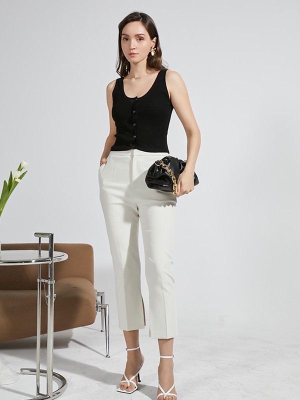 埃文2021春夏季黑色纯色背心