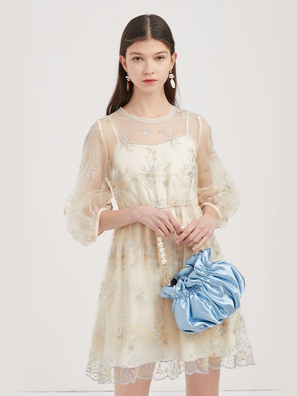 摩凡2021春夏季白色印花连衣裙