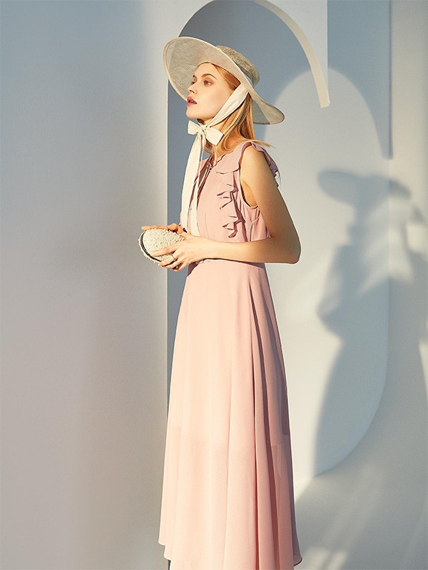 PETvv2021春夏季裸色荷叶边连衣裙