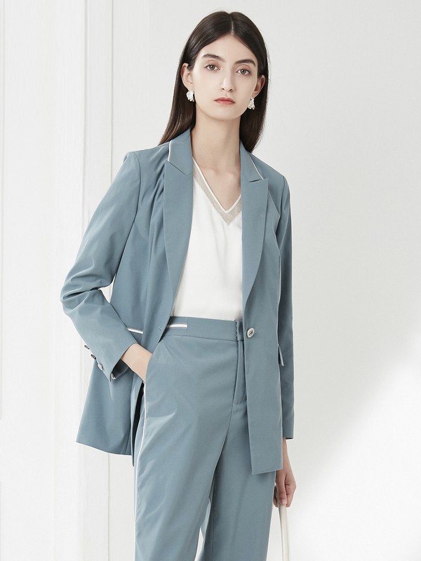 卡迪黛尔2021春夏季蓝色纯色套装