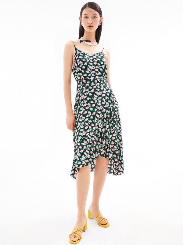 玖姿2021春夏季黑色碎花大衣