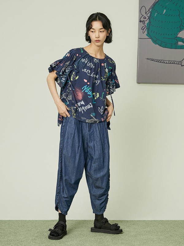 幻走女装2021春夏季藏蓝色印花T恤