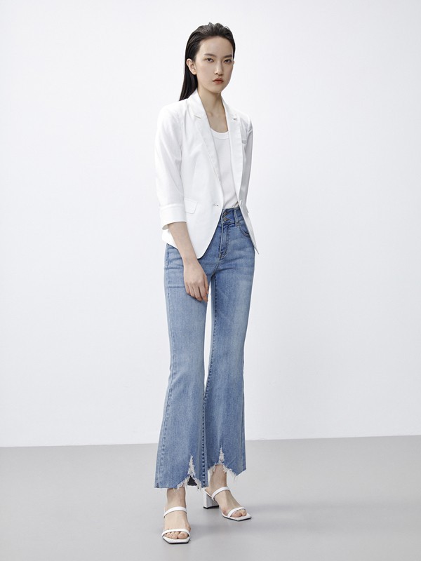 艾诺丝雅诗女装2021春夏季白色纯色五分裤