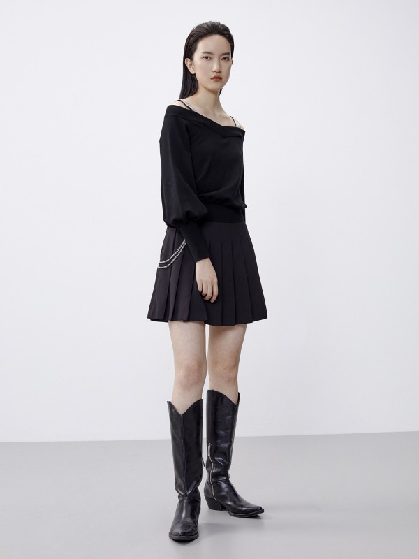 艾诺丝雅诗2021春夏季黑色一字肩T恤