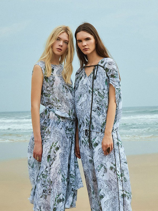 玛塞莉2021春夏季蓝色印花连衣裙