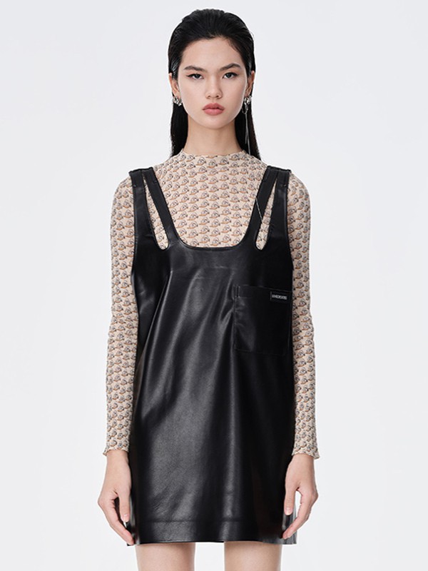 地素2021春夏季黑色纯色背带裙