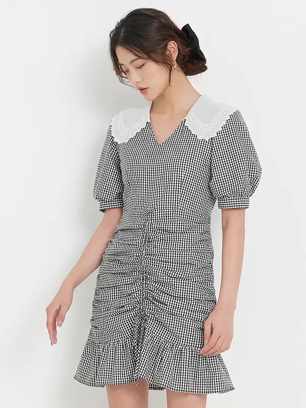 新作女装2021春夏季白色格子连衣裙