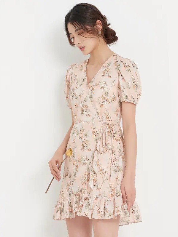 新作女装2021春夏季白色印花连衣裙