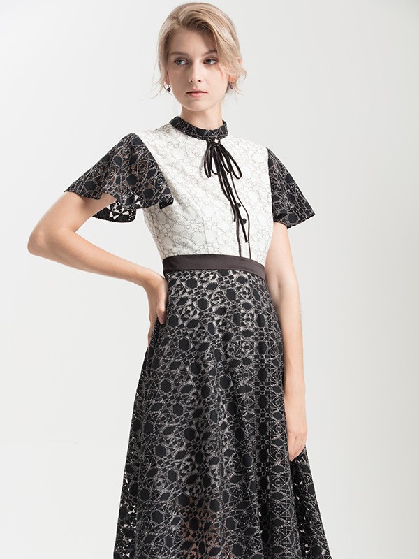 ANOBLIR女装2021春夏季拼色波点连衣裙