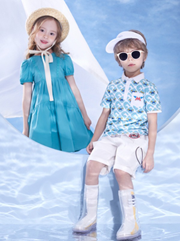 马骑顿2021春夏季蓝色纯色连衣裙