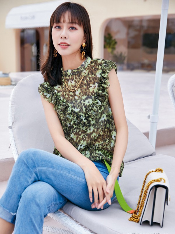 布卡慕尚2021春夏季绿色印花雪纺衫