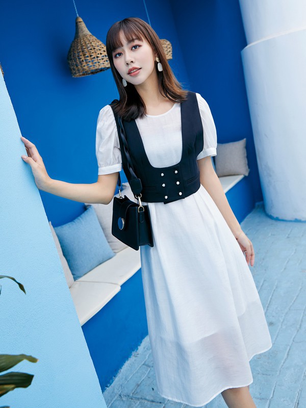 布卡慕尚2021春夏季白色纯色连衣裙