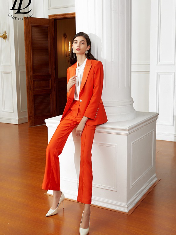 LADYLDDEAR女装2021秋冬季橙色纯色套装