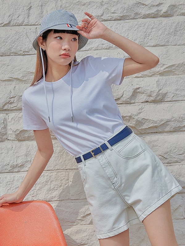 韩都衣舍女装2021春夏季白色纯色短裤