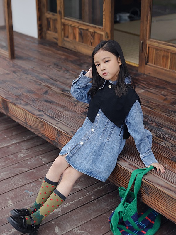 小资范2021秋冬季藏蓝色纯色连衣裙