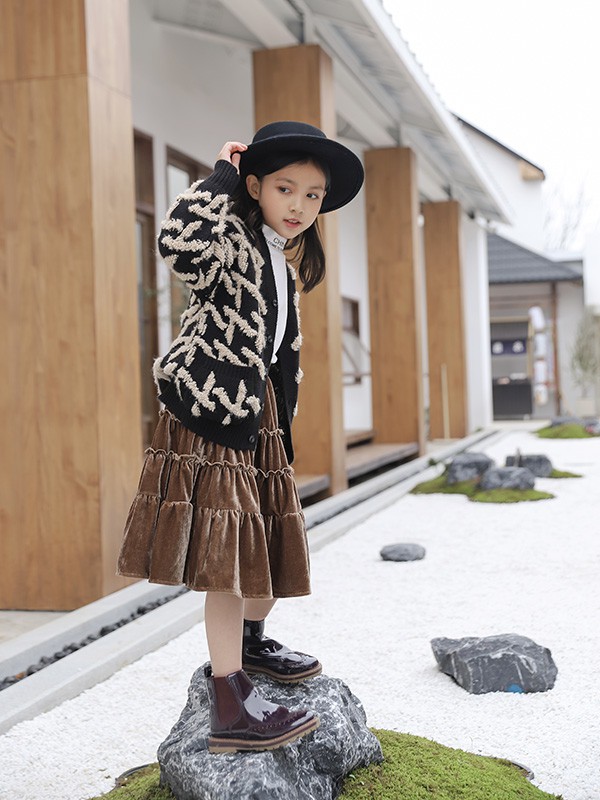 小资范2021秋冬季棕色纯色短裙