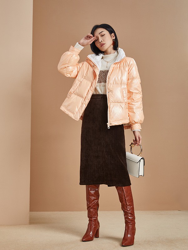 城市衣柜2021秋冬季裸色连帽棉服