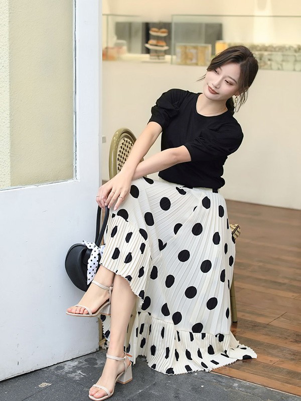 雅尼拉女装2021春夏季