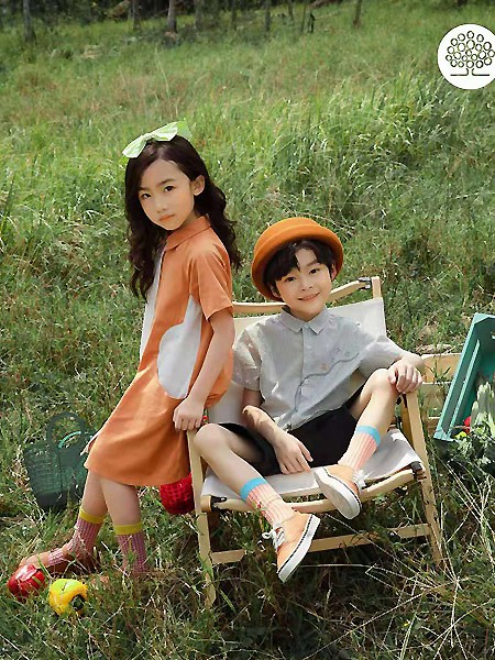 森虎儿童装2021春夏季橙色印花连衣裙