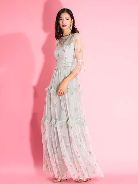 媛帆女装2021春夏季灰色印花连衣裙