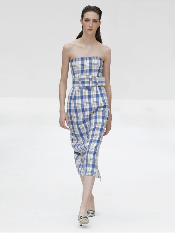 卡罗琳娜·海莱娜2021春夏季