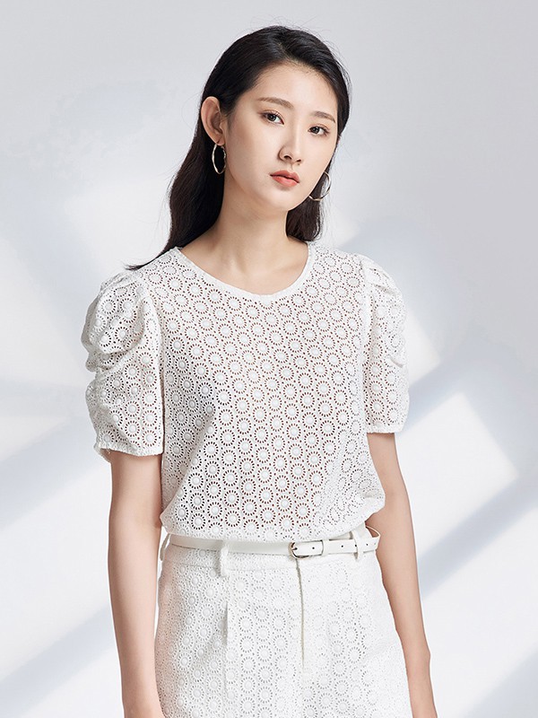 杨门2021春夏季白色波点上衣
