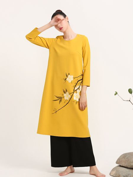 晒谷场女装2021秋冬季黄色印花连衣裙