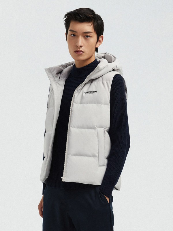 波司登羽绒服2021秋冬季