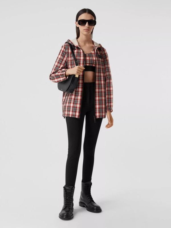 博柏利休闲装2021秋冬季