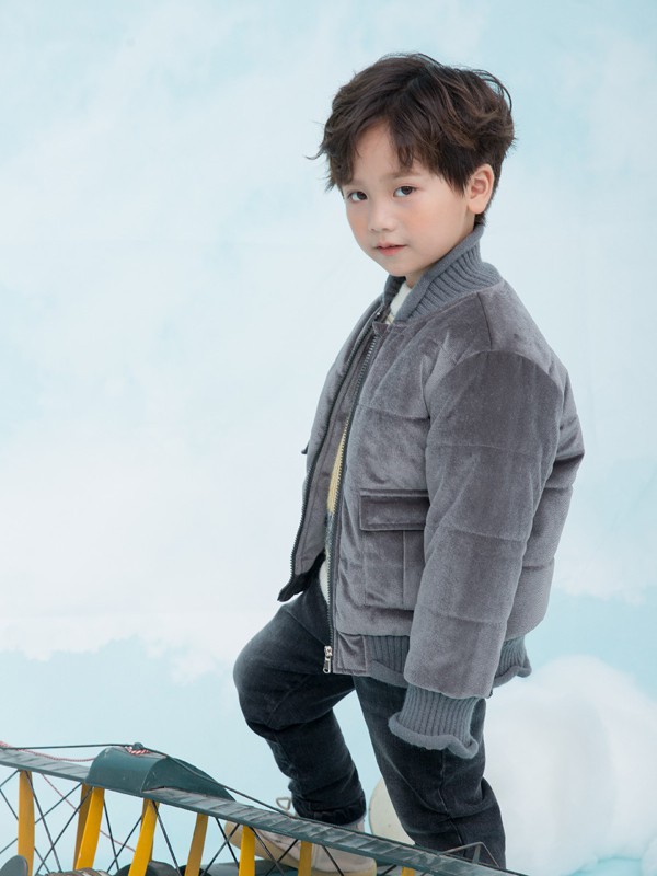 林芊美眉童装2021秋冬季