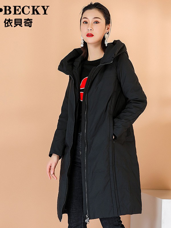 依贝奇女装2021春夏季