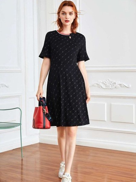 缔雅诗女装2021春夏季