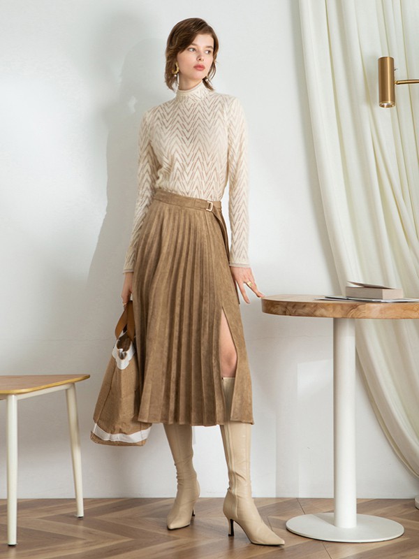 相对纶女装2021秋冬季