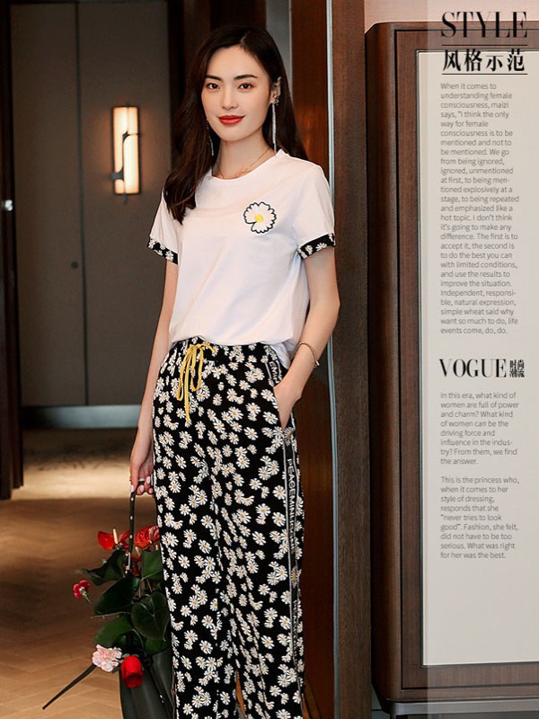 尚古主义女装2021春夏季