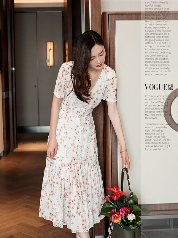 尚古主义女装2021春夏季