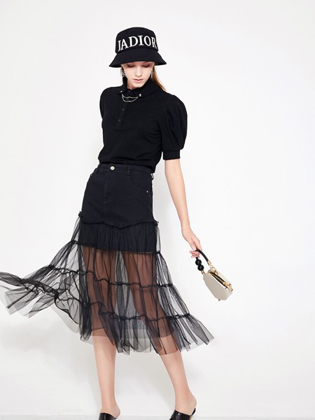 独一无二女装2021秋冬季