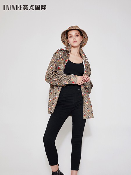 独一无二女装2021秋冬季